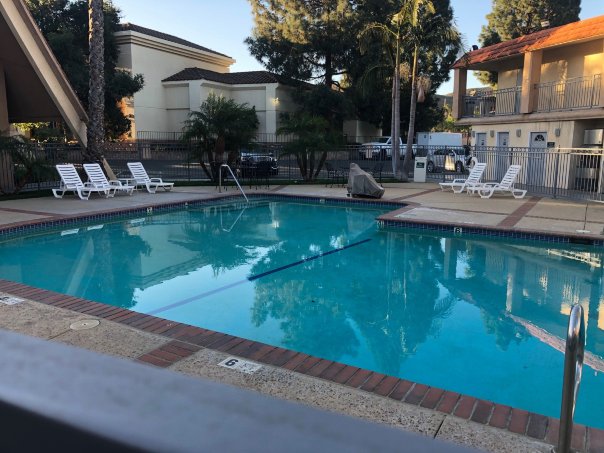 Quality Inn & Suites-泳池