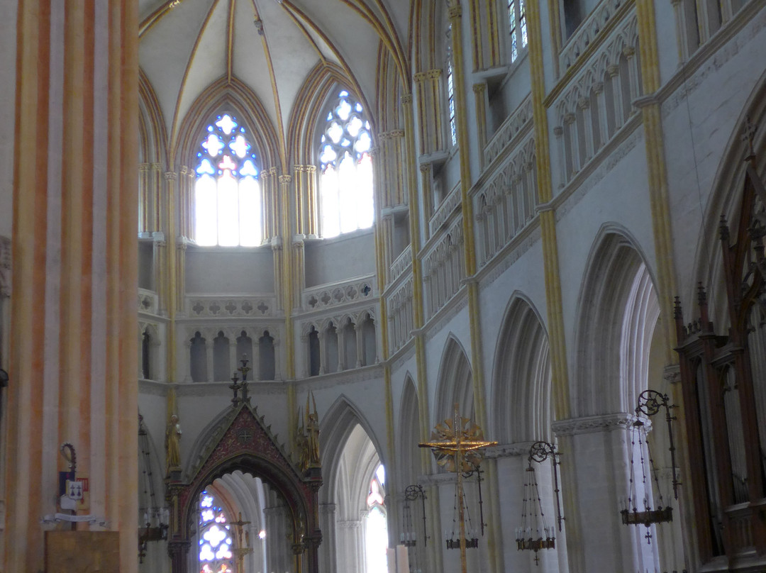Cathédrale Saint-Corentin-坎佩尔必去景点