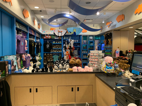Vancouver Aquarium GiftShop-里士满必去景点
