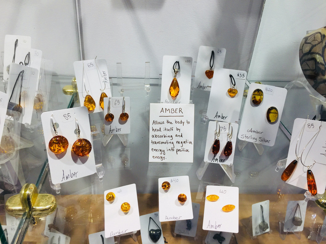 Crystal Cabin Gallery-Tlell必去景点