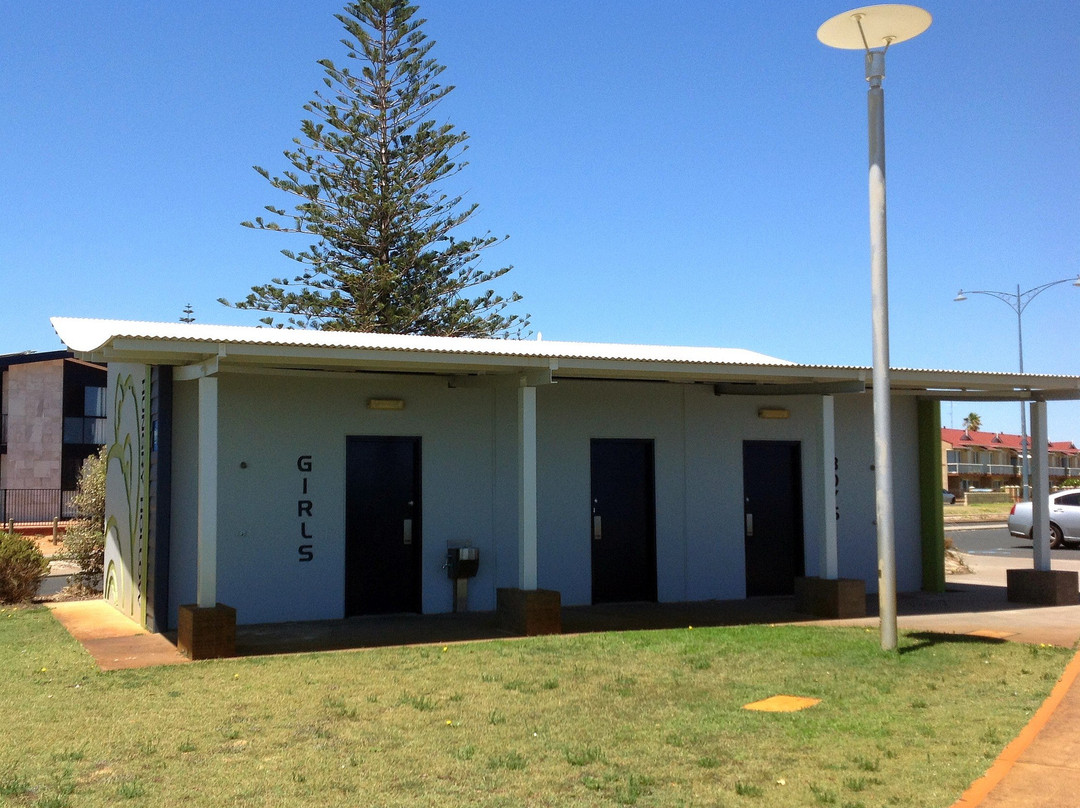 Hungry Hollow Beach-班伯利必去景点