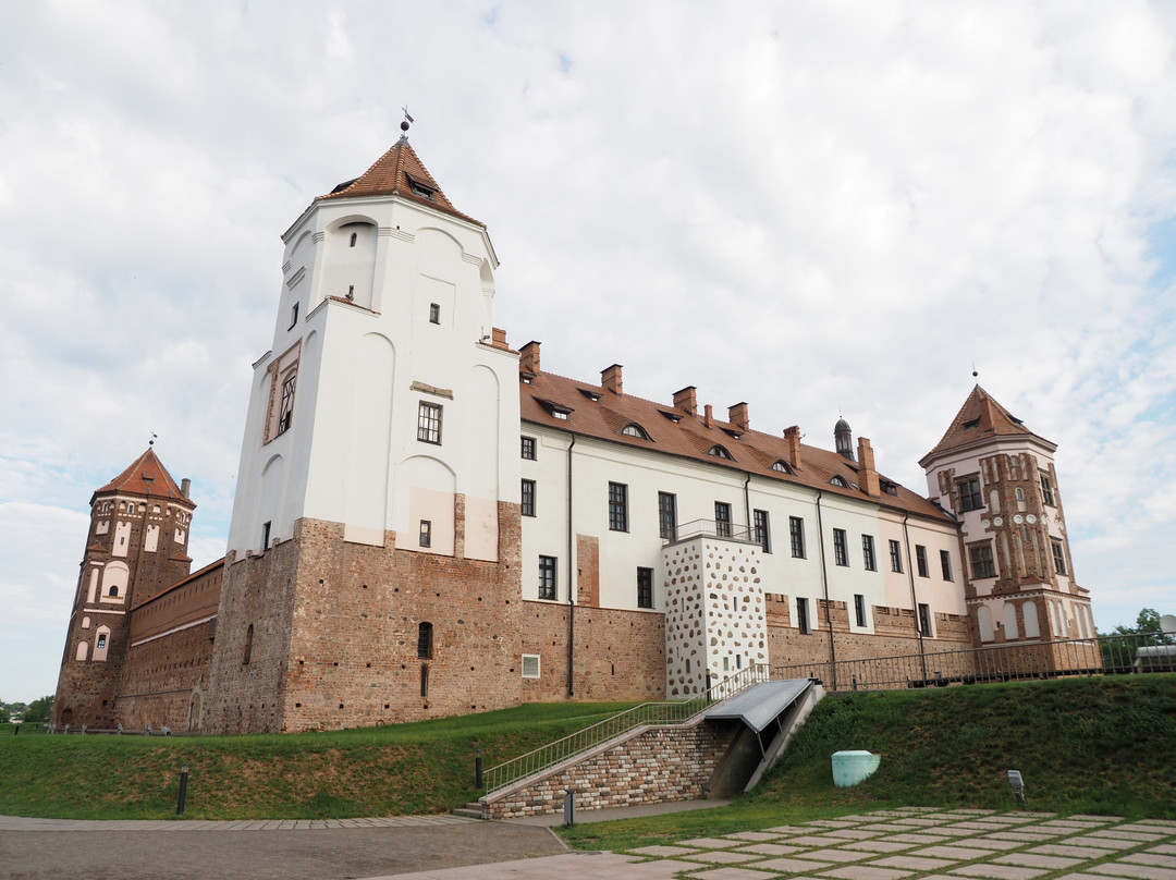 Mir Castle Hotel主图