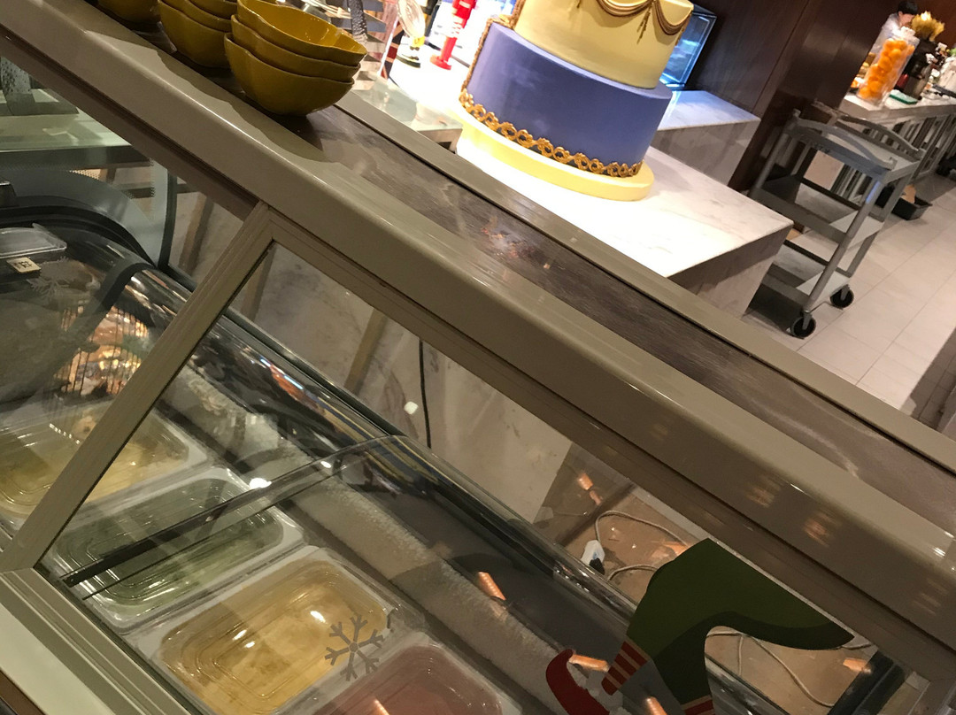 青岛华韵美爵大酒店主图