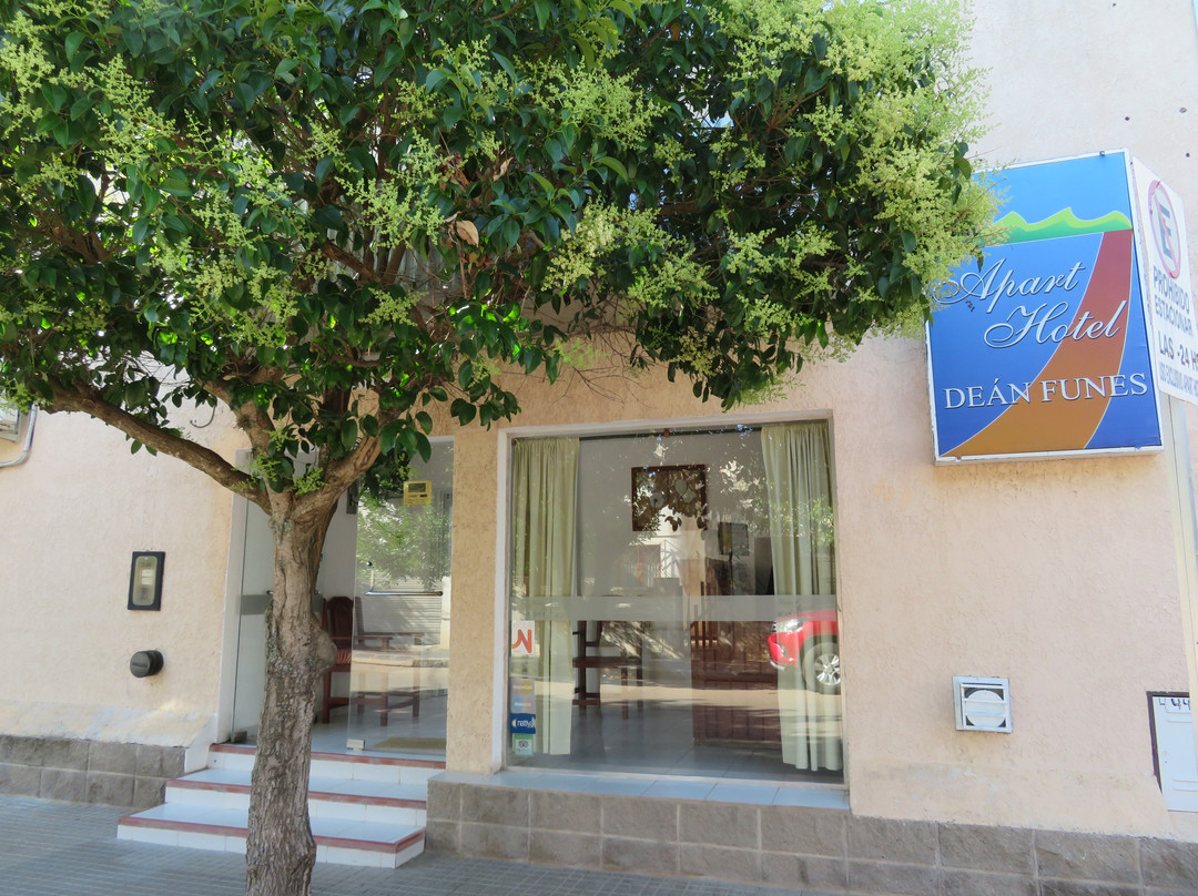 Apart Hotel Dean Funes主图