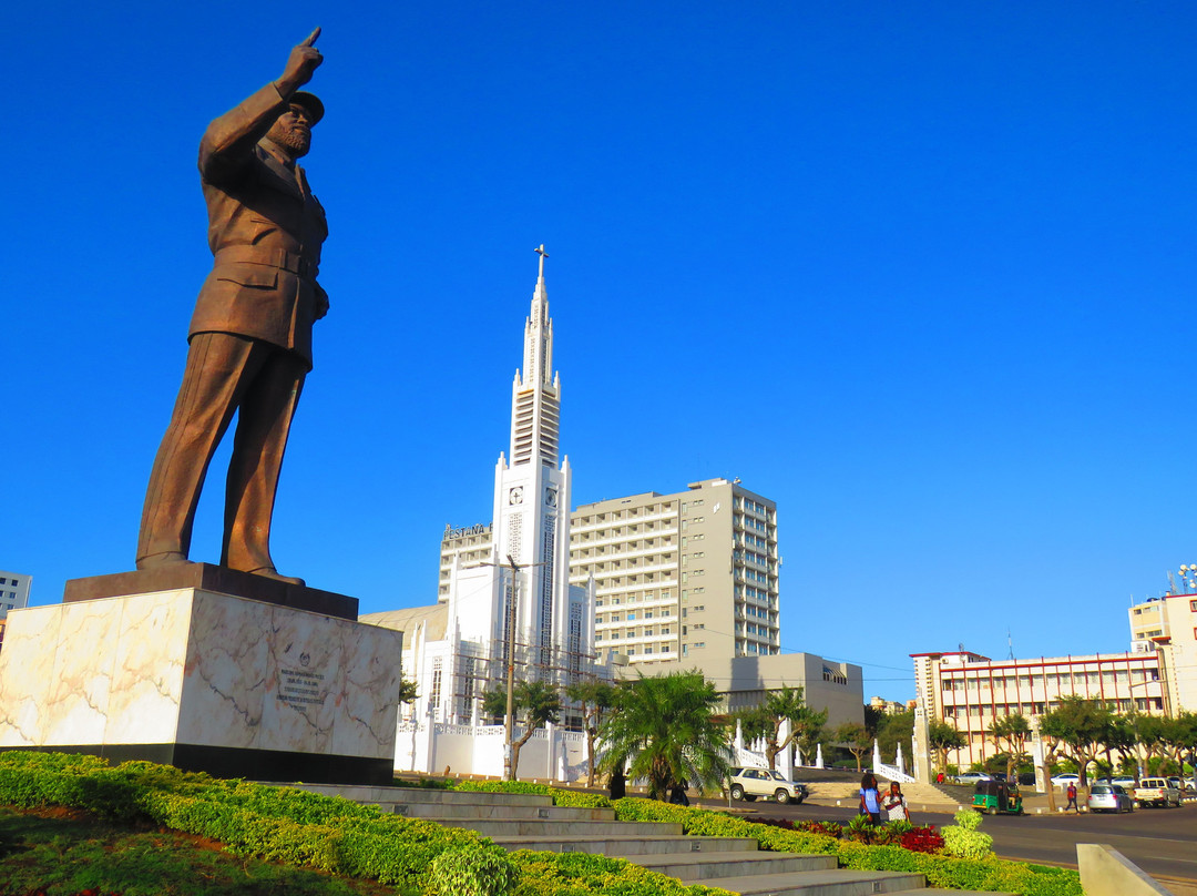 Praça da Independência-马布多必去景点
