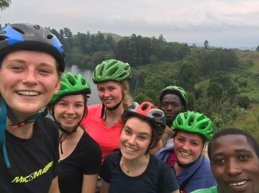 Bikey Tours-Fort Portal必去景点