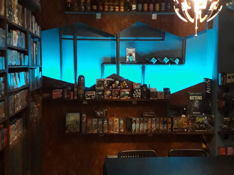 L'Aliane Bar Boutiquo-Jeux-科尔马必去景点