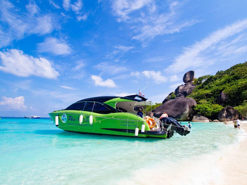 Orca Travel-芭东海滩必去景点