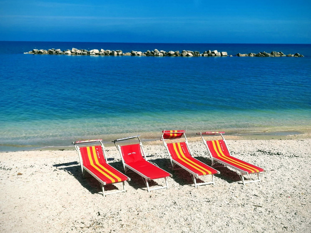 Spiaggia di Montemarciano景点图片