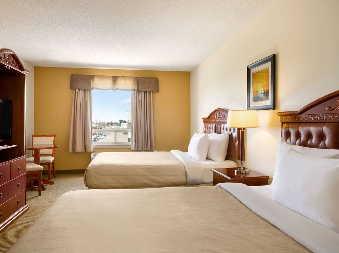 Days Inn by Wyndham Bonnyville主图
