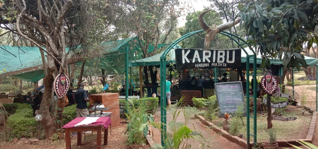 Lavington餐馆和美食-Bush Garden Restaurant