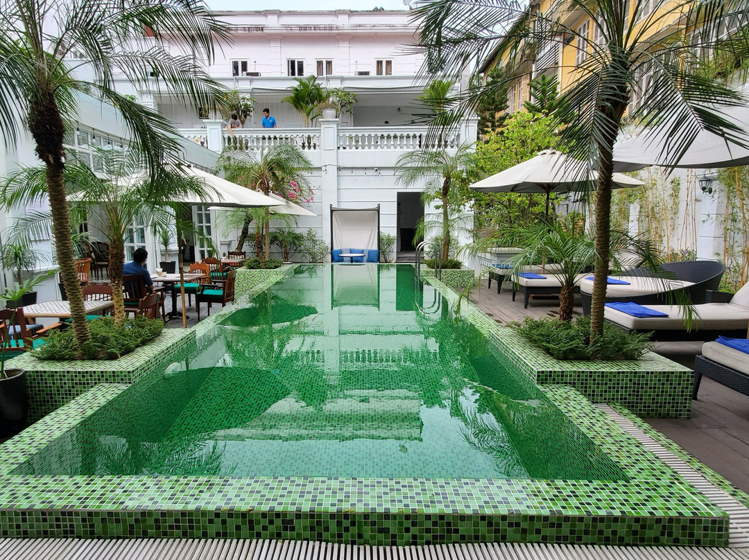 Manoir Des Arts Hotel主图