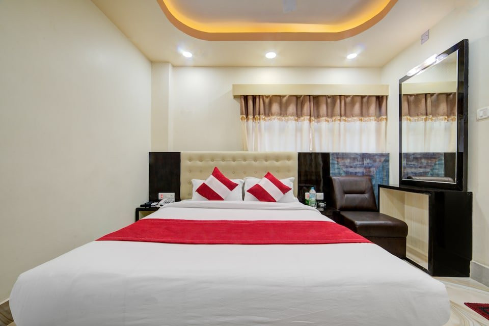 OYO 475 Hotel Eastern Palace Pvt Ltd主图