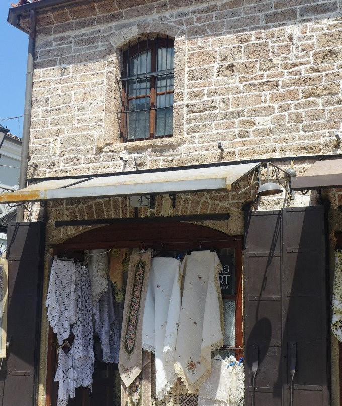 Korca Old Bazaar景点图片