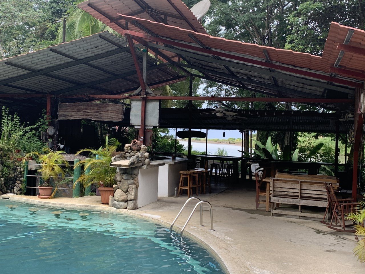 Hotel Rio Lindo-餐饮