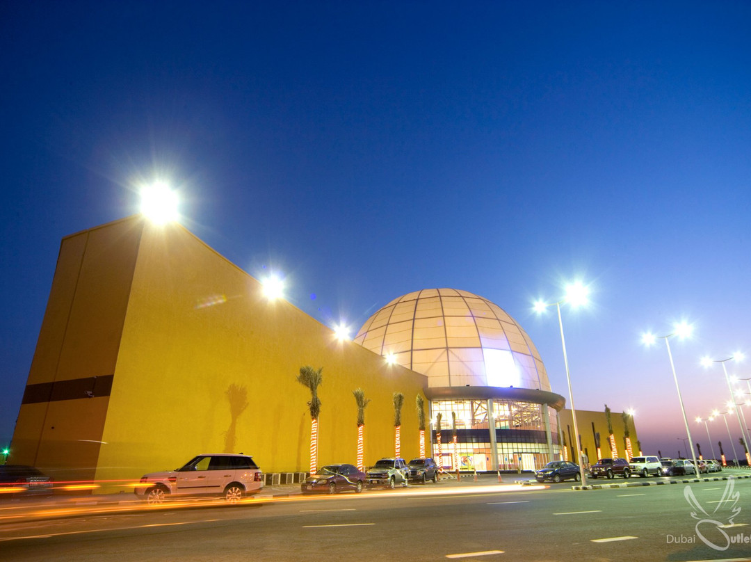 迪拜奥特莱斯购物中心-迪拜必去景点