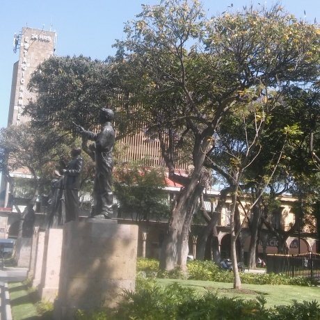 Rotonda de Los Jaliscienses Ilustres-瓜达拉哈拉必去景点