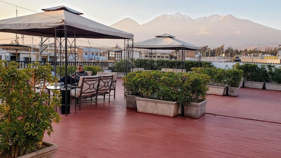 蒂拉维瓦阿雷基帕广场酒店主图