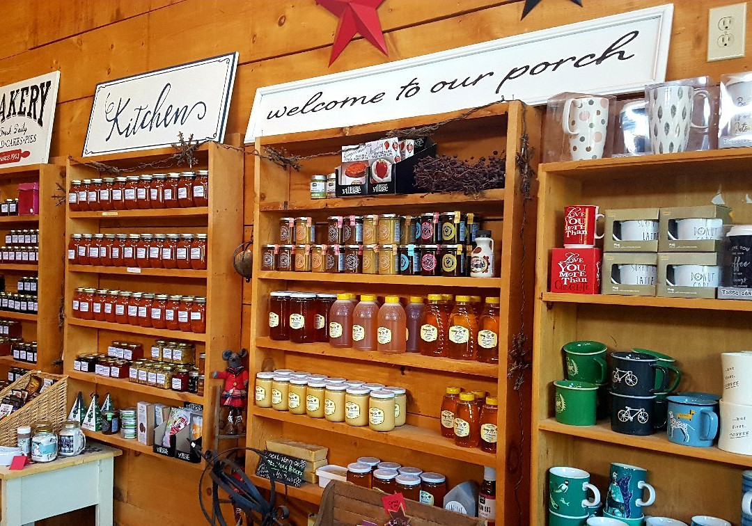 Twin Pines Orchards & Cider House景点图片