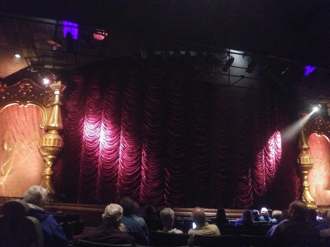 Comedy Hypnosis With Austin Singley-布兰森必去景点