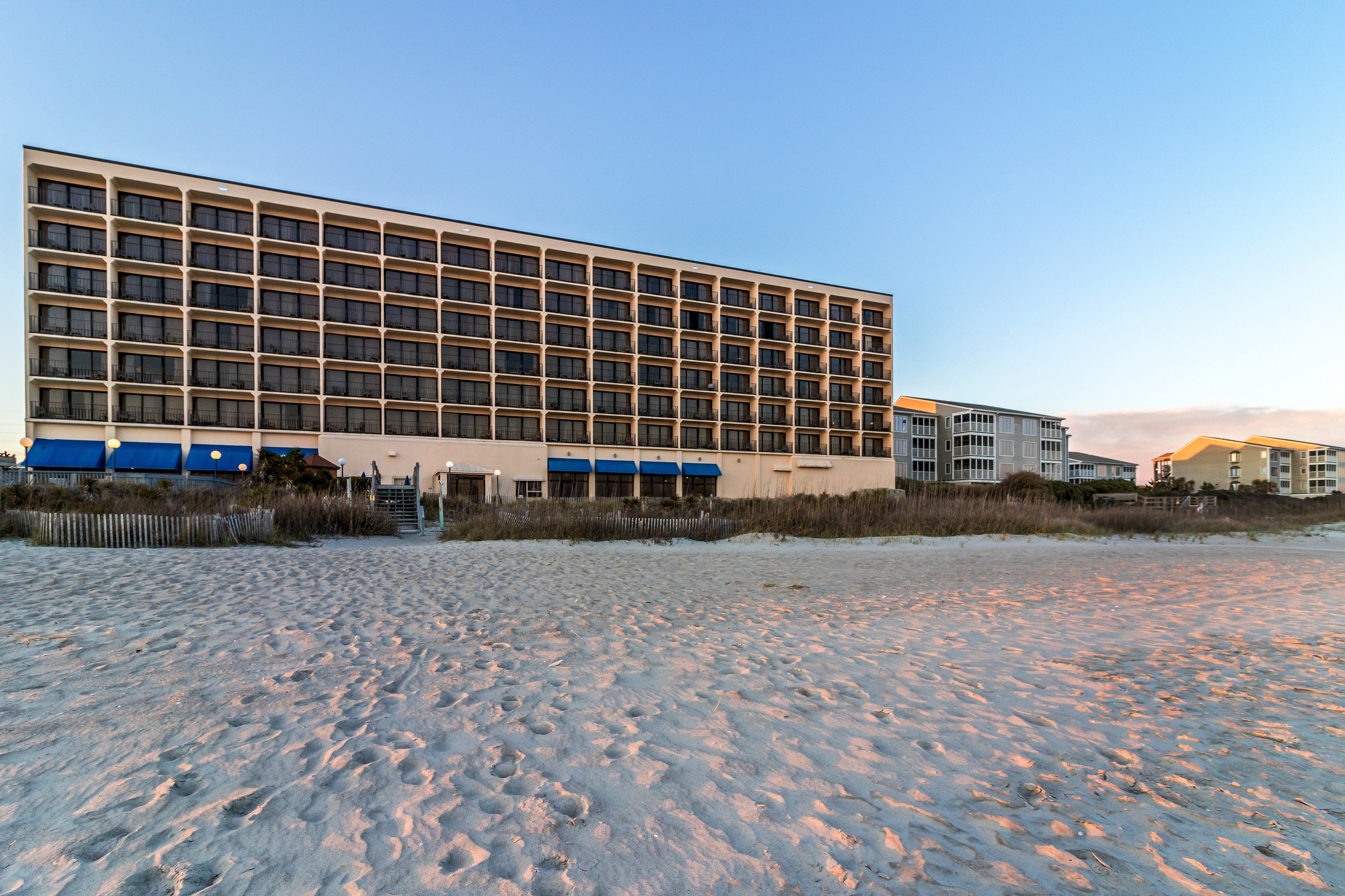 Crystal Coast Oceanfront Hotel-官方