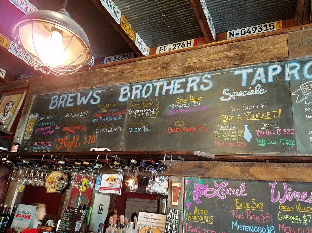 Brews Brothers Taproom景点图片