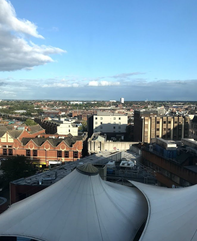 伯明翰驻桥套房酒店主图