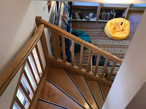 Mediatheque Lucien Jacques-格雷乌莱班必去景点