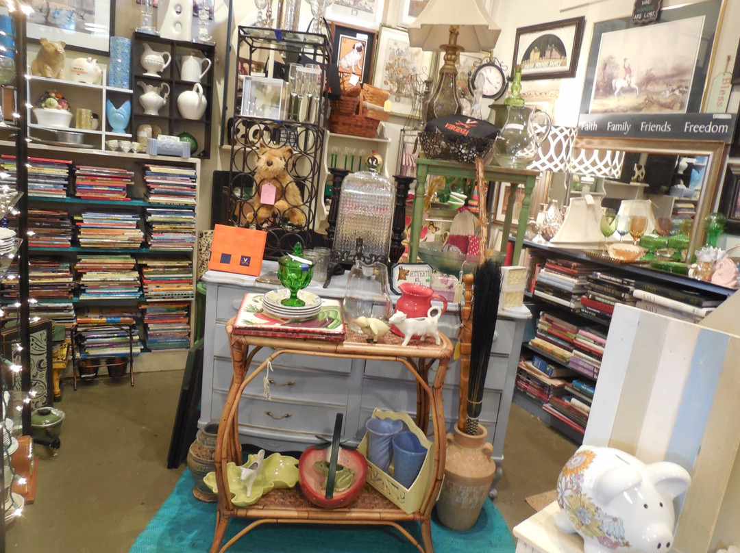 Batesville旅游景点-Greenwood Country Store