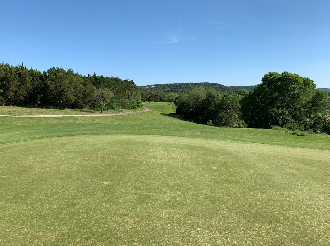 Crystal Falls Golf Course景点图片