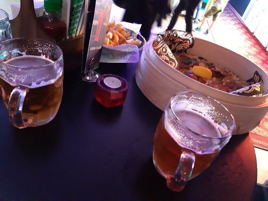 B. Lucky & Sons Entertainment Quarter-悉尼必去景点