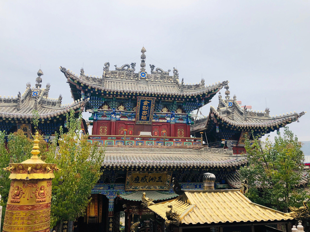 西宁南禅寺景点图片