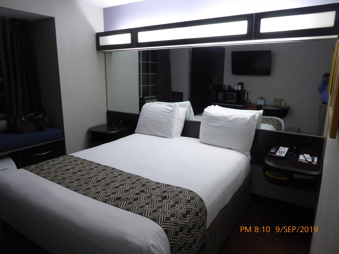 Microtel Inn & Suites by Wyndham Bowling Green主图