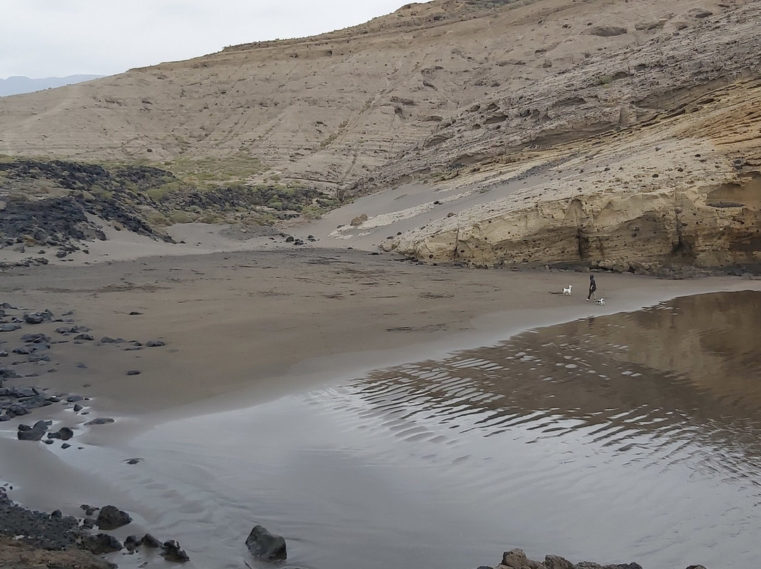 Playa Montaña Pelada景点图片