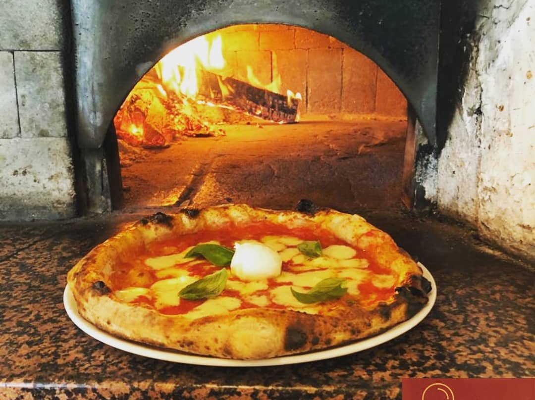 Pizzeria La Perla