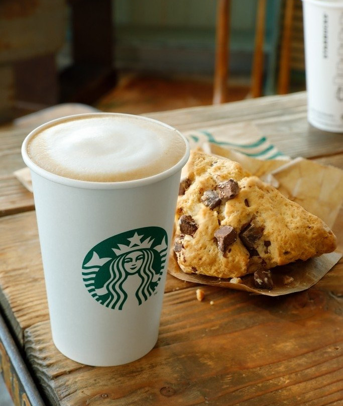 スターバックスコーヒー 東京駅グランルーフフロント店