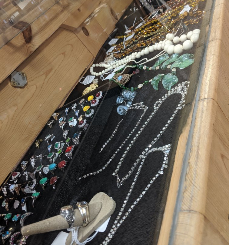 Lil Joes General Store-Waldport必去景点