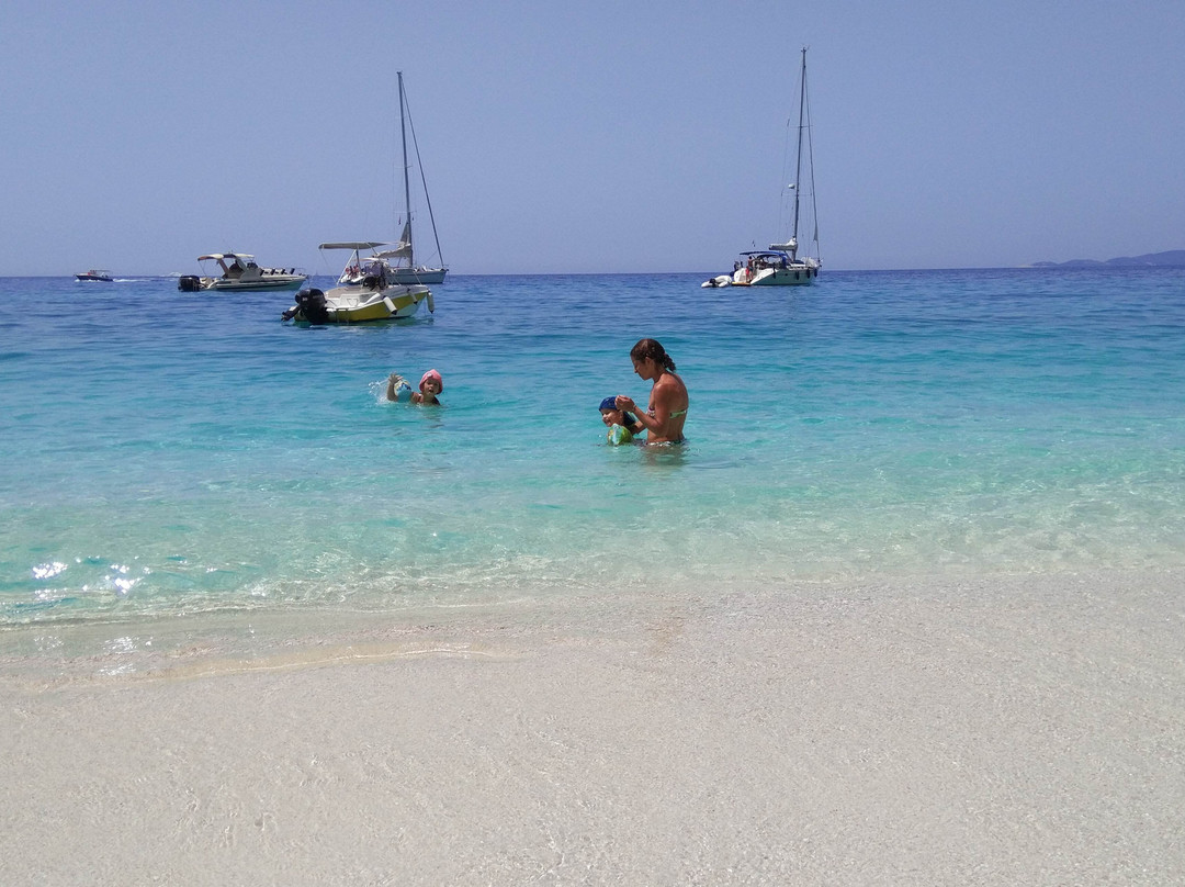 Platia Ammos Beach (Spiagge Bianche)景点图片