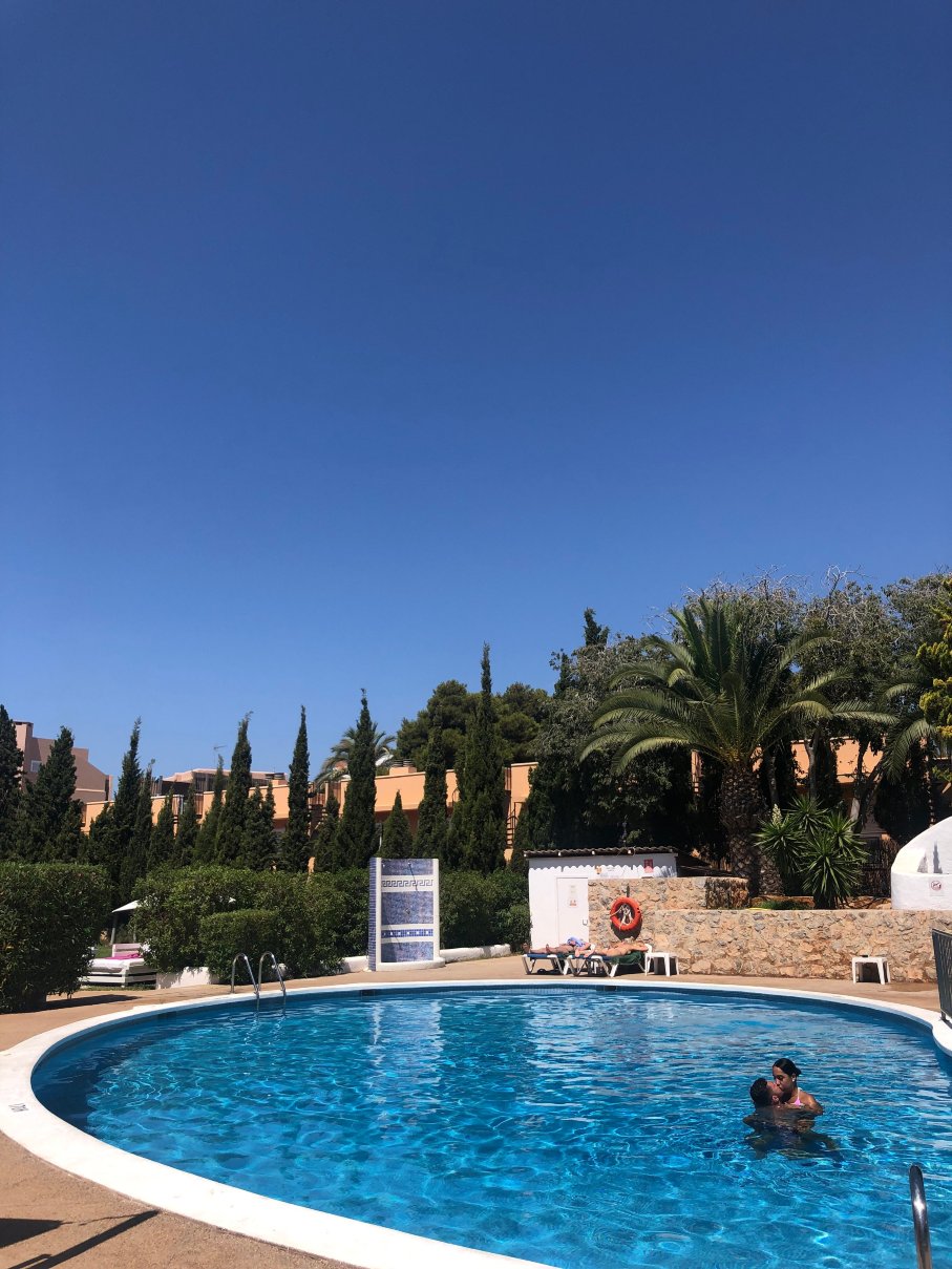 伊索拉维布拉酒店 - 限成人-portrait