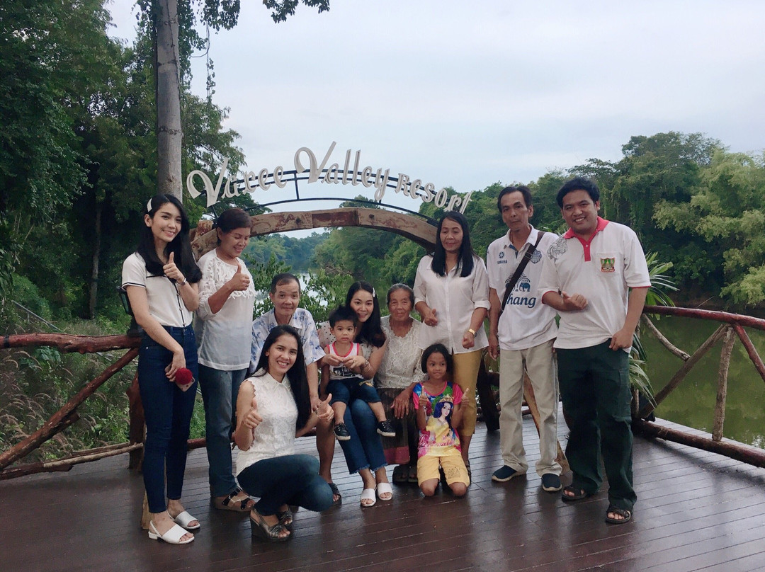 Varee Valley Resort and Restaurant主图