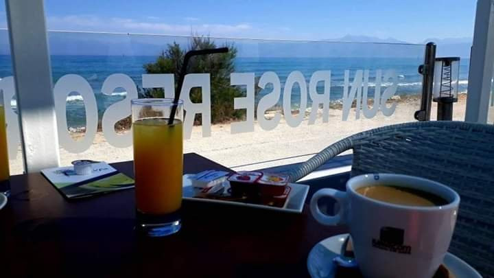 太阳花海滩公寓酒店主图