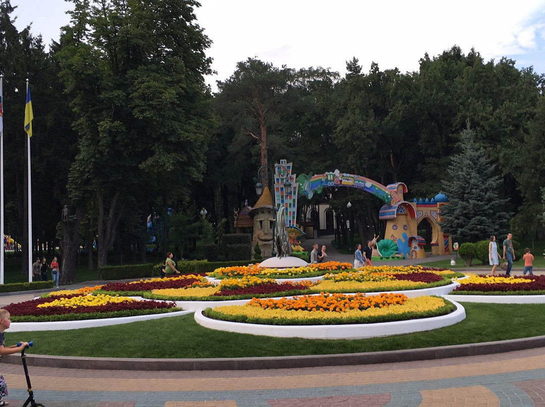 Gorky Central Park of Culture and Leisure景点图片