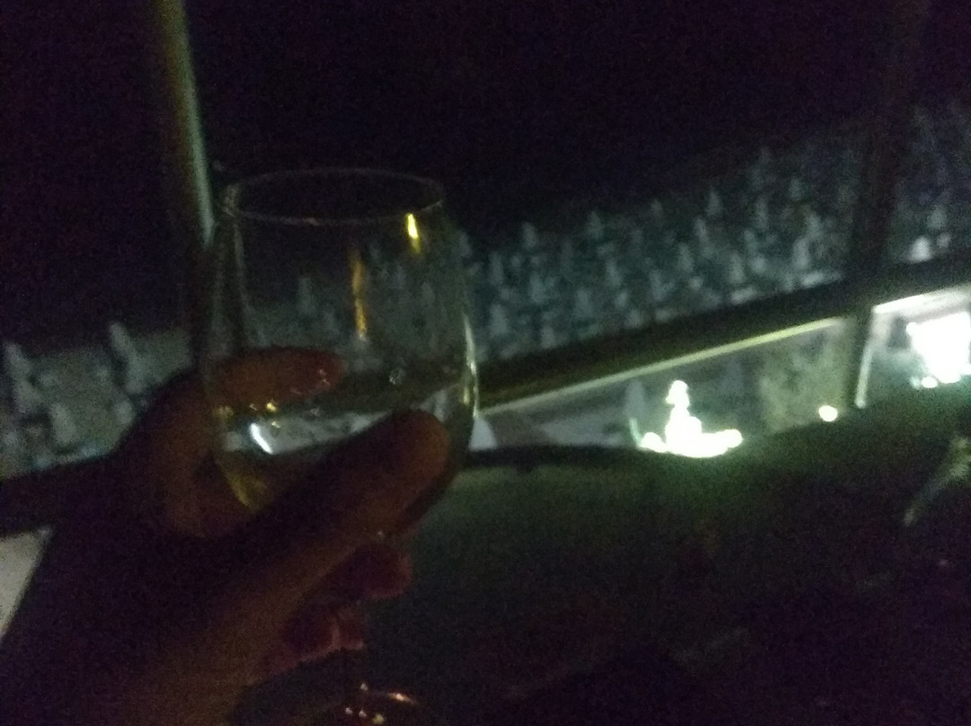 Oceanview Beach Hotel主图