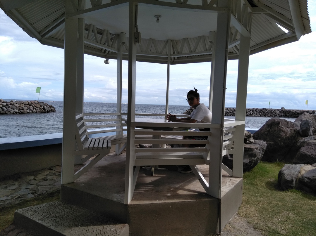 巴拉斯海滩度假村主图