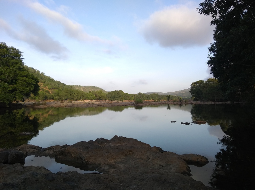 Hotel Mayura Sangama Mekedatu主图