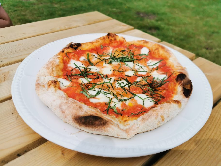 Stockcross餐馆和美食-Pizza Paloma