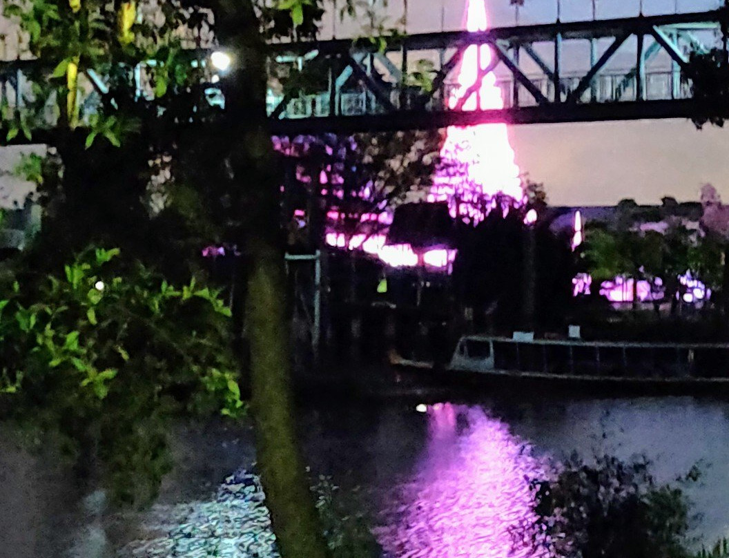 Phi Suea Samut Fort-帕沙姆佛塔必去景点