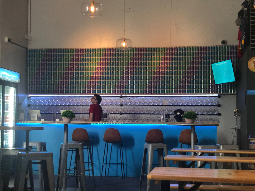 Half Full Brewery-斯坦福必去景点