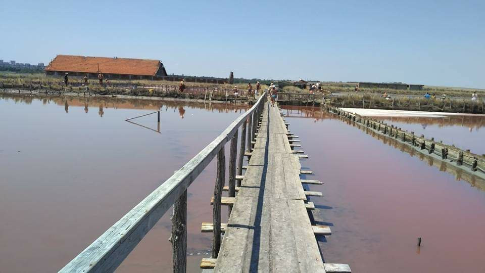 Lake Atanasovsko景点图片