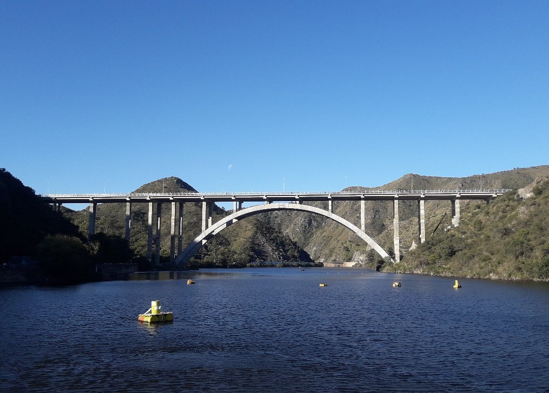 San Roque Lake景点图片